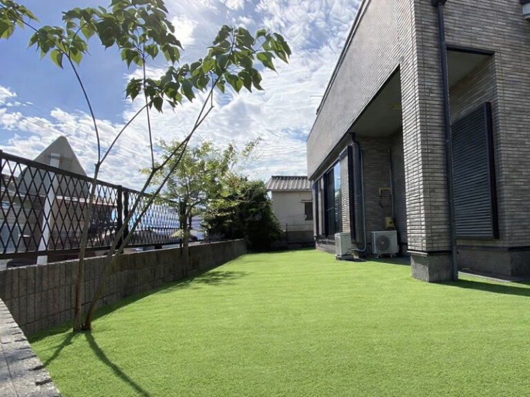 和歌山市K様 お庭の人工芝