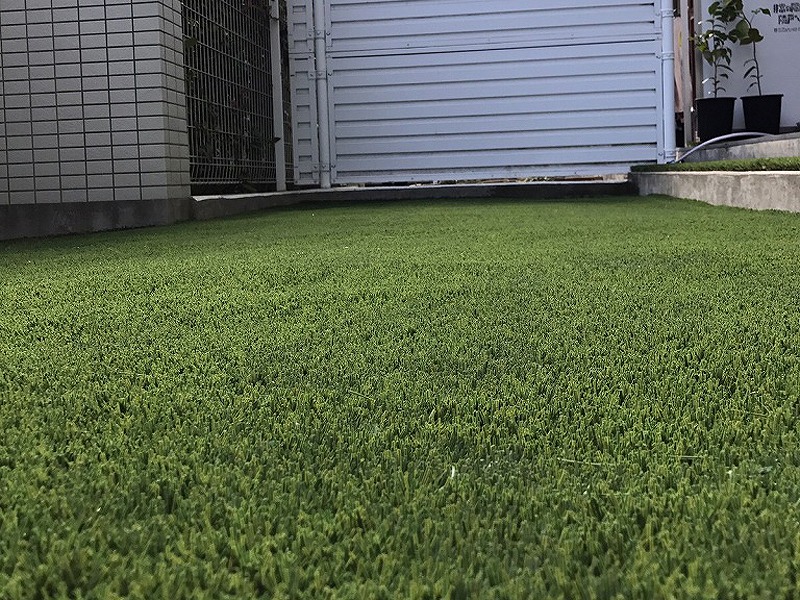 京都市Y様 マンション専用庭の人工芝
