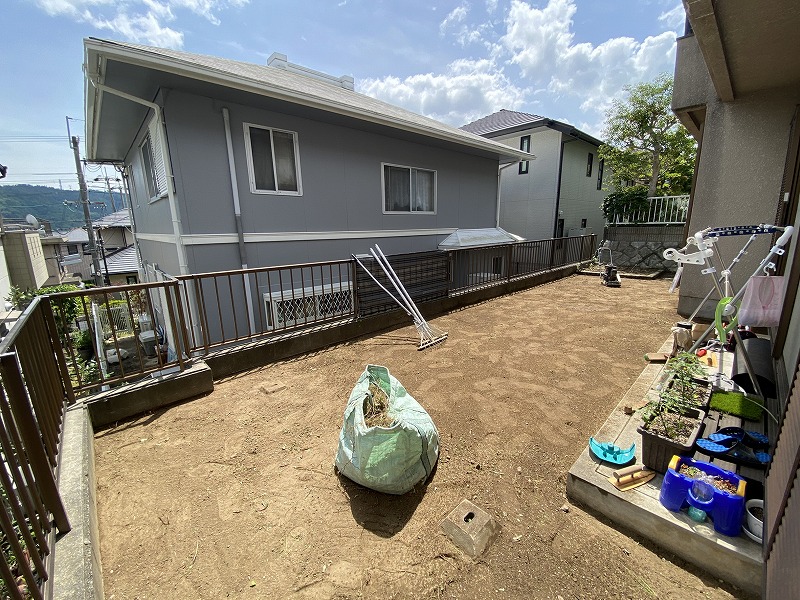 大阪府池田市H様邸 お庭に人工芝施工しました