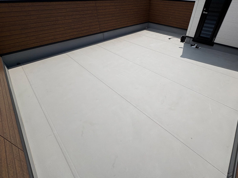 大阪市M様 屋上テラスの人工芝