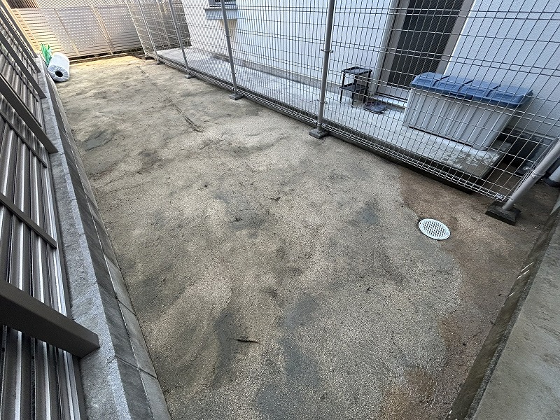 東大阪市Ｇ様 マンション専用庭の人工芝