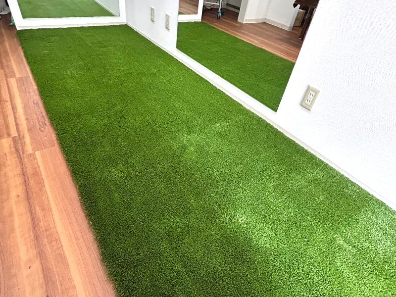 尼崎市整骨院様 室内の人工芝