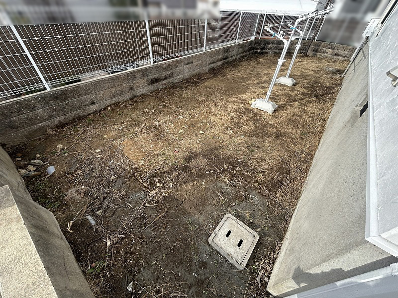 神戸市Ｋ様 お庭と犬走りの人工芝